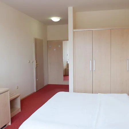 Erasmus Hotel Postojna